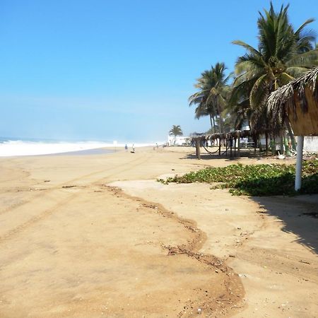 Hotel Evasion Acapulco Exterior photo